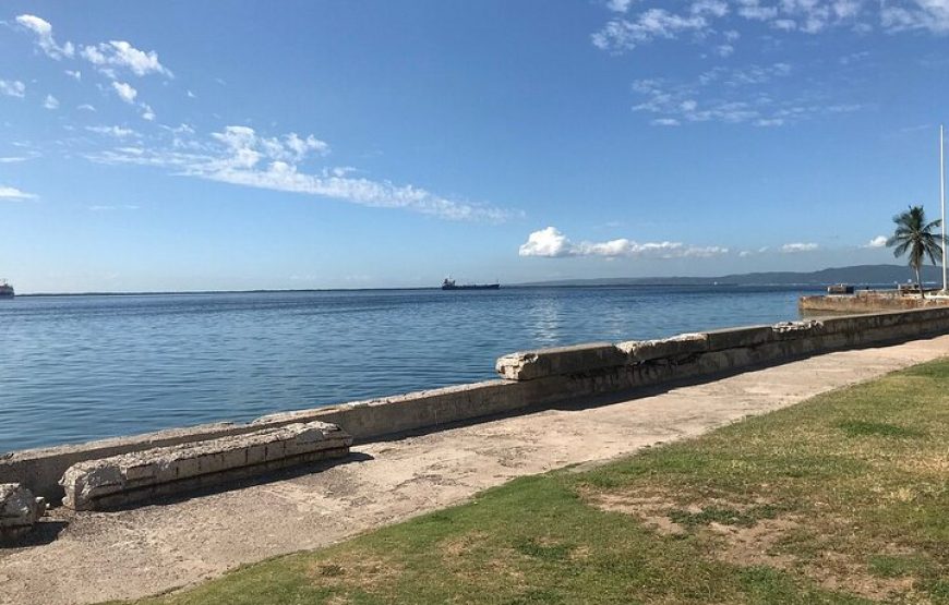 Walk tour of Downtown Kingston